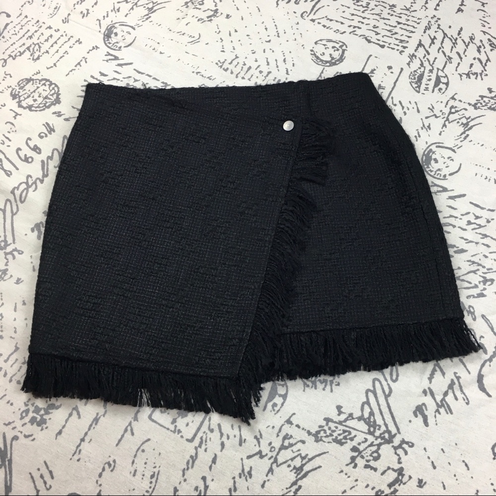 Zara Woman Fringe Blanket Mini Skirt